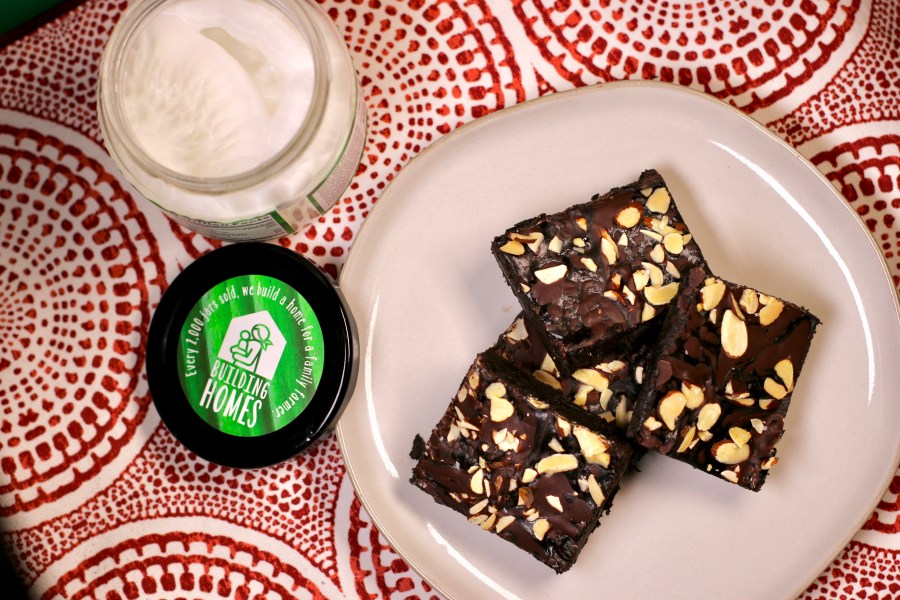 fudgy chocolate coconut oil brownies
